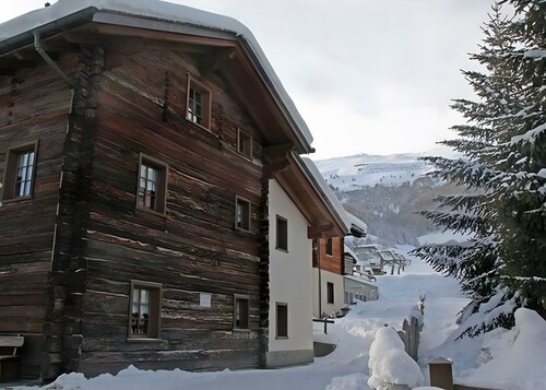 Chalet « Romeo » avec vue sur la montagne et Wi-Fi