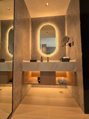 Deluxe-dobbeltværelse | Badeværelse