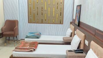 Triple Room | Extra beds