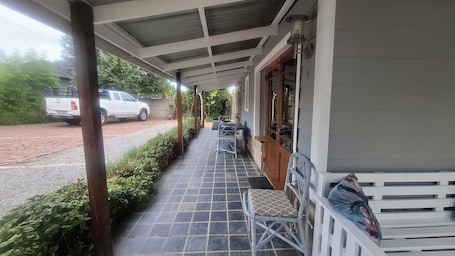Deluxe Double Room, Garden View | Terrace/patio. Gables B&B Guesthouse