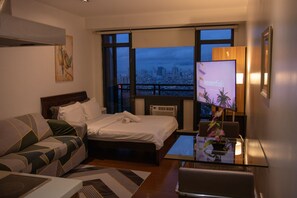 1 habitación, tabla de planchar con plancha, internet y ropa de cama 