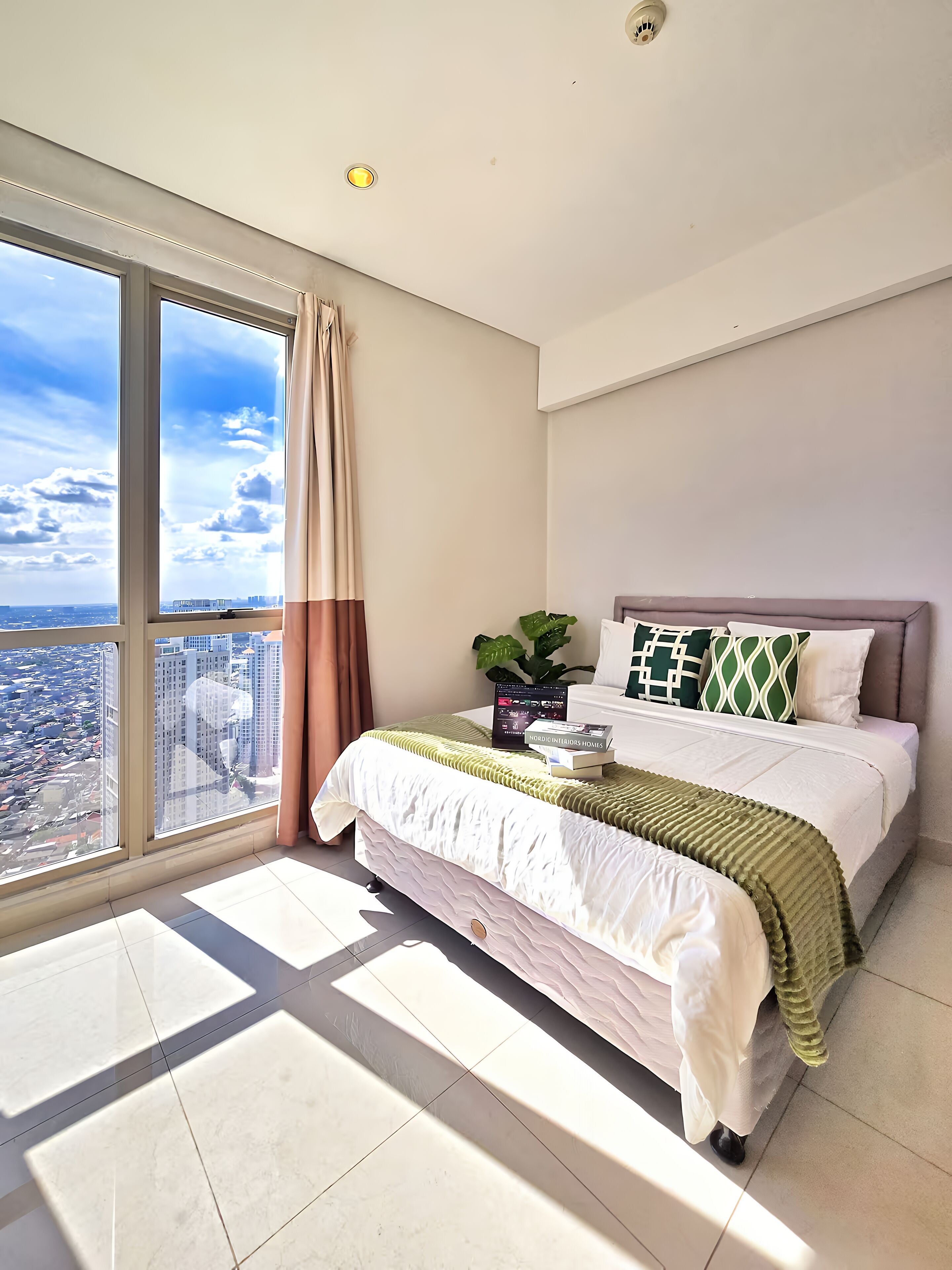 Apartment, 3 Bedrooms, City View