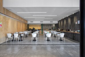 Daily buffet breakfast for a fee - Cubik Inn (Gravina di Catania)