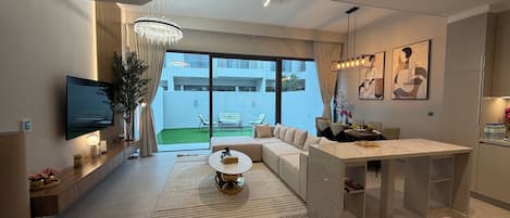 ラグジュアリー アパートメント コートヤードビュー | 内装