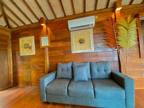 Interior detail - Sunia Jungle Ubud View by EPS (Sebatu)