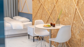 ベーシック ルーム 1 ベッドルーム (A-102)