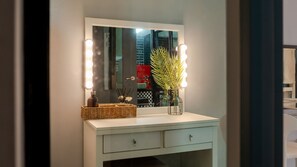 ベーシック ルーム 1 ベッドルーム (J-102)