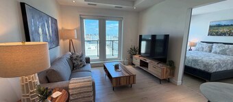 1 BR in HFX with waterview, gym & 6 appliances
