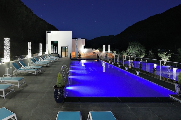 Standard Studio, Balcony | Pool | Seasonal outdoor pool