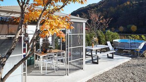 Basic Cabin, Balcony | Outdoor dining