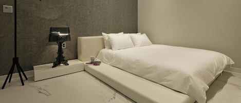 Luxury Studio Suite, Valley View