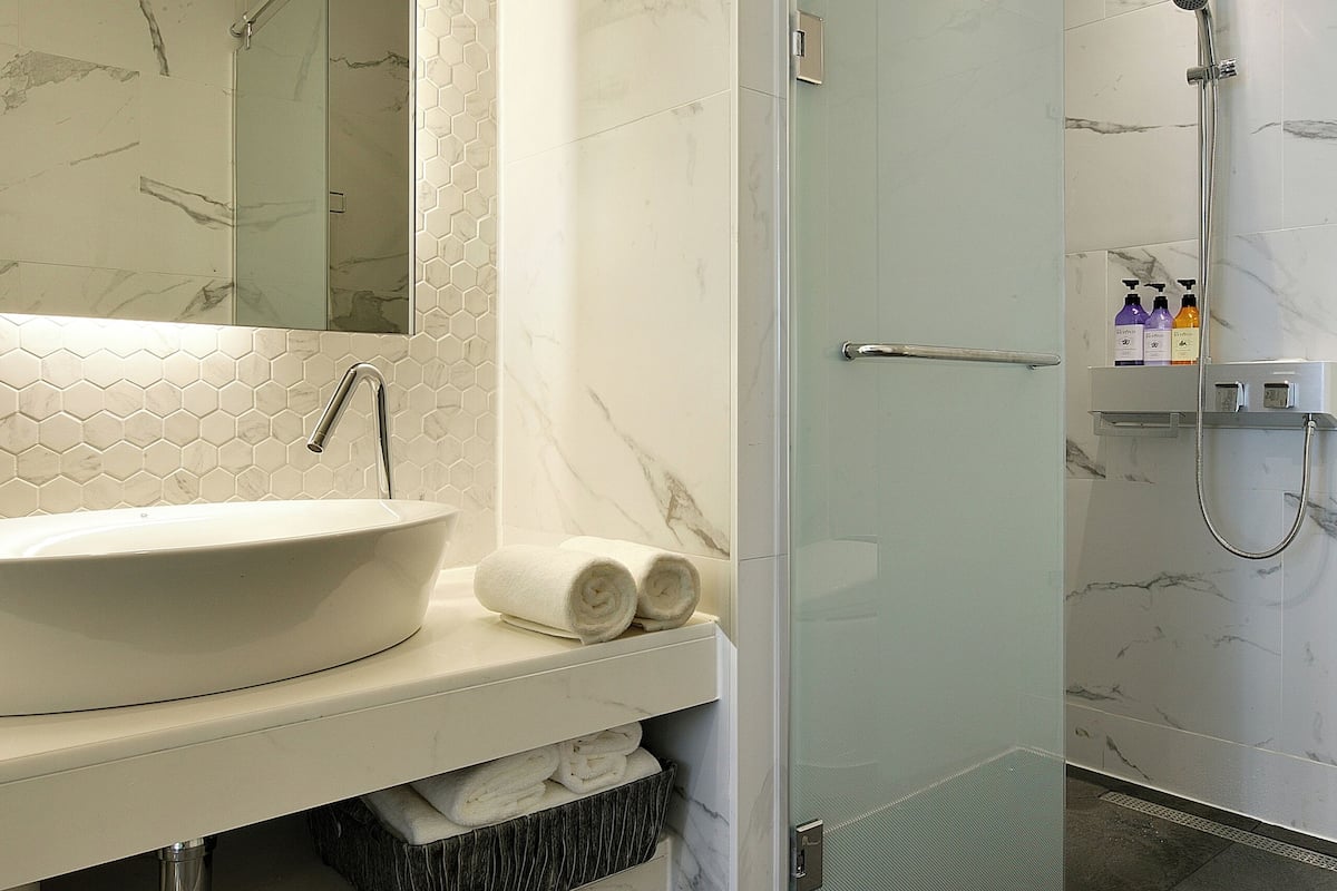 Grand Pool Villa 7 | Bathroom