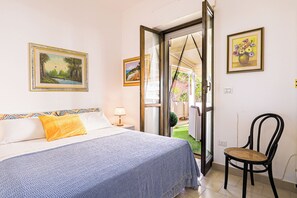 3 bedrooms, iron/ironing board, free WiFi, bed sheets - Casa sul mare Rivabella by Casa di Marco (Rivabella)