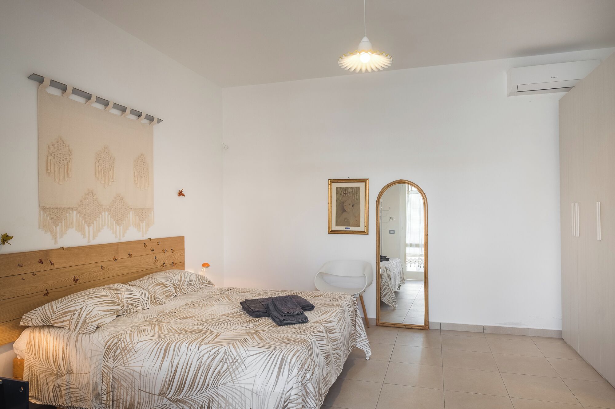 5 camere, Wi-Fi gratuito, lenzuola