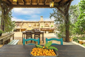 Outdoor dining - Rifugio dei Corsari 2 by Casa di Marco (Galatone)