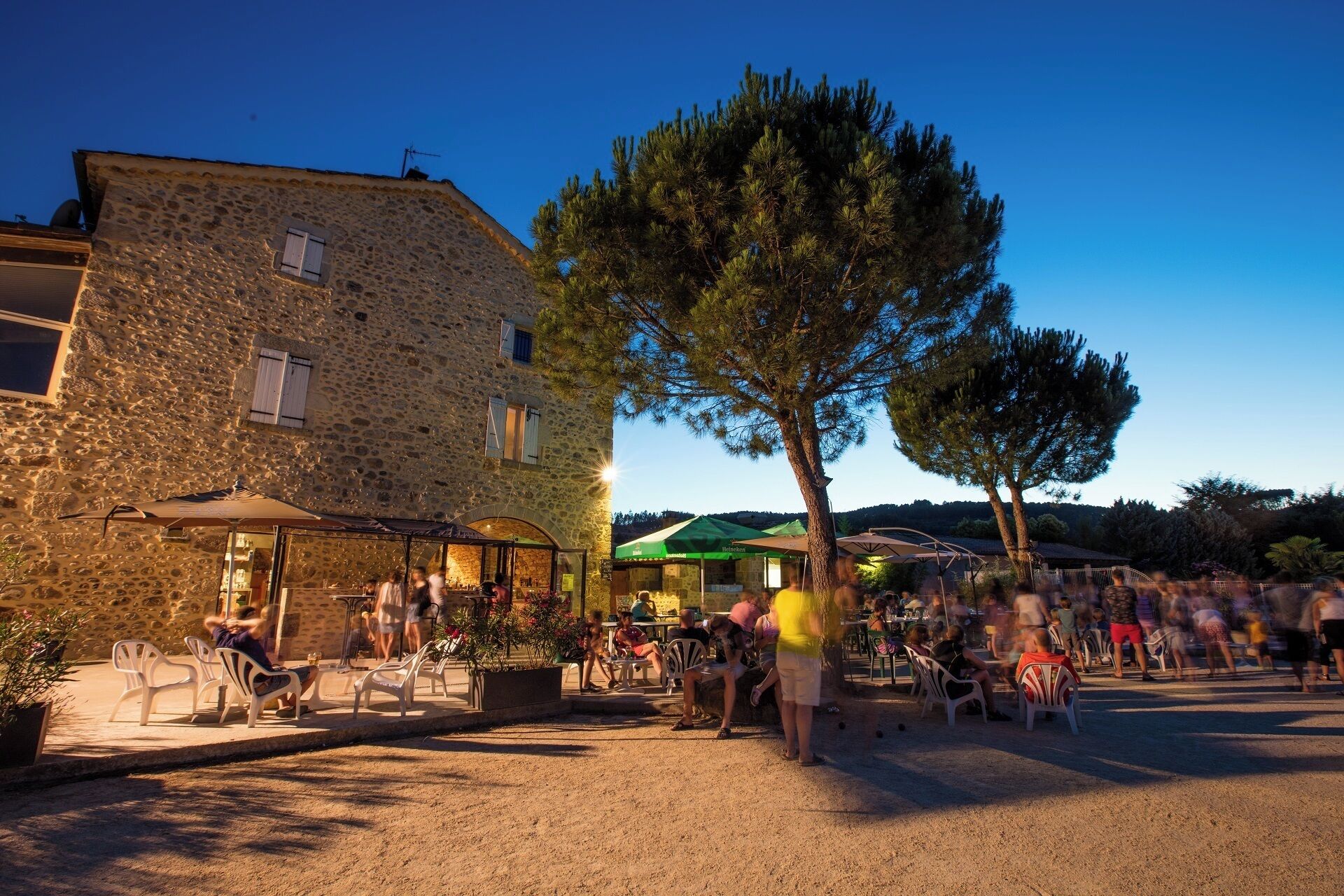 Udendørs spisemuligheder