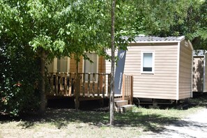 Exterior - Camping La Nouzarède Lodge 2 rooms (Joyeuse)