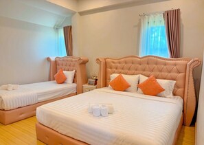 Villa, vista a la colina