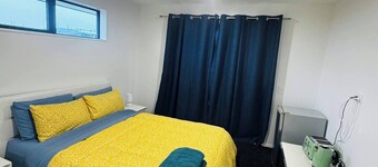 Room-room With En-suite and Kitchenette