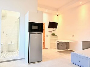 Room - The Captain's Cabin - in the heart of Piombino (Piombino)