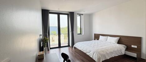 Superior Studio, Balcony, City View