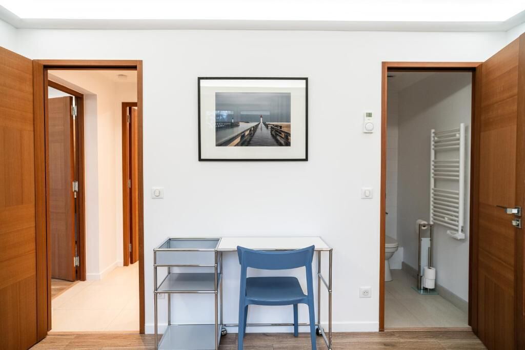 Deluxe Suite, Garden View | Interior