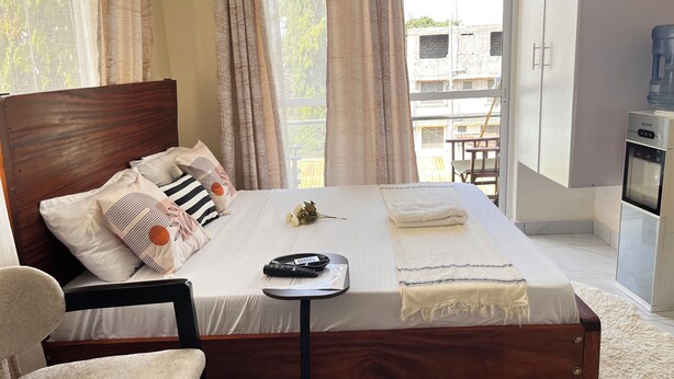 1 室のベッドルーム、アイロン / アイロン台、WiFi、ベッドシーツ
