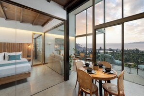 Deluxe Suite, Balcony, Ocean View - The Loft Mirissa (Mirissa)