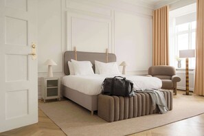 4 bedrooms, desk, iron/ironing board, travel cot - Nyhavn63 Suites - Canalside - 4 Bedrooms (København)