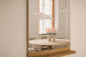 Dining - Nyhavn63 Suites - Canalside - 4 Bedrooms (København)