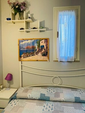 Room - Vrbo Property (Procchio)