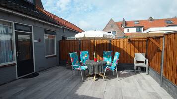 Buiten dineren
