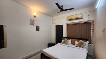 ์ด๊ทธ์ ํํฐ๋ธ๋ฃธ