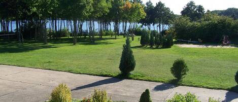 Mobile Home | Property grounds