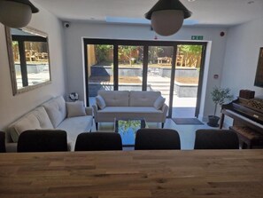 Living area - Albion's House (Luton)