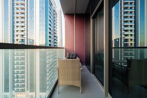 Property grounds - SettlerHomes - Chic JLT 29th Floor - Near Panoramic Lake (Dubai)