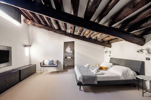 Double Room, Balcony