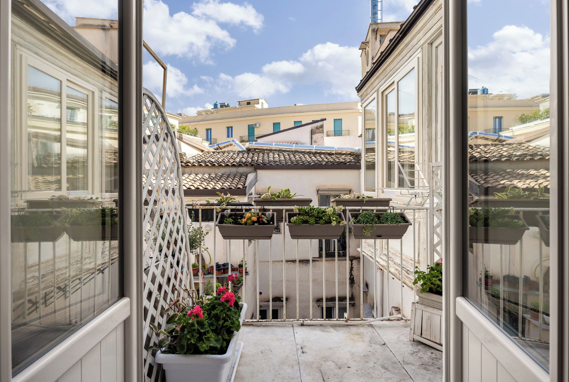 Double Room, Balcony | Interior