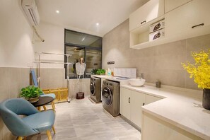 Bathroom - BOOEIN HOTEL (Suzhou)