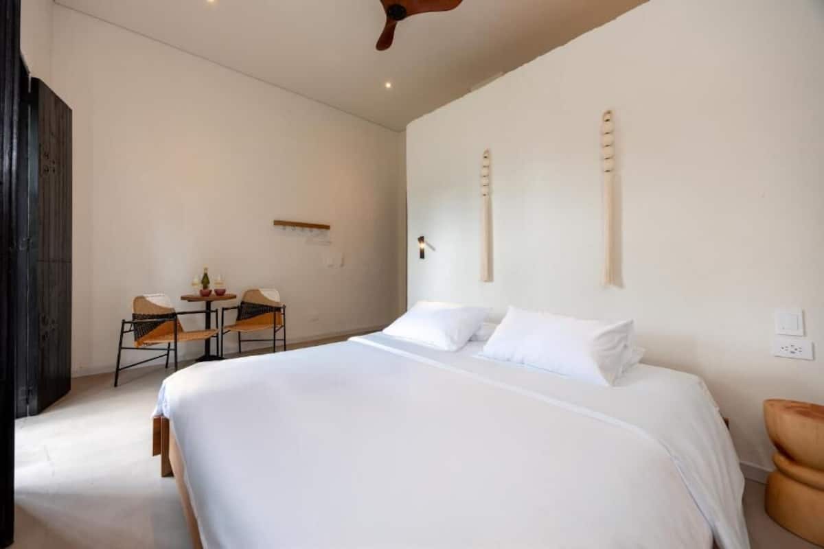 Comfort Double Room, City View | In-room safe, blackout curtains, free WiFi