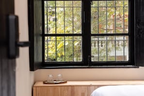 Comfort Double Room, City View | Interior - Hotel Boutique Casamia (Medellín)