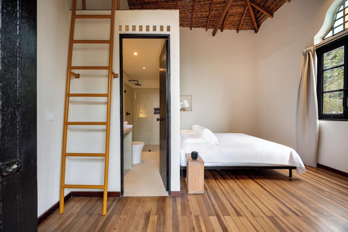 Comfort Triple Room, Patio, Courtyard View | In-room safe, blackout curtains, free WiFi