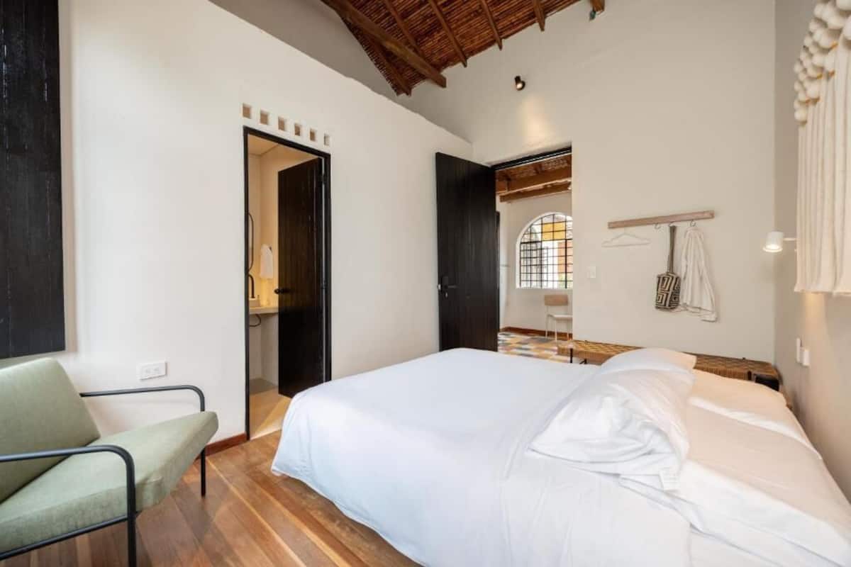 Double Room, City View | In-room safe, blackout curtains, free WiFi