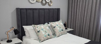 Beautiful 1-bedroom apartment with AC in charming Swellendam