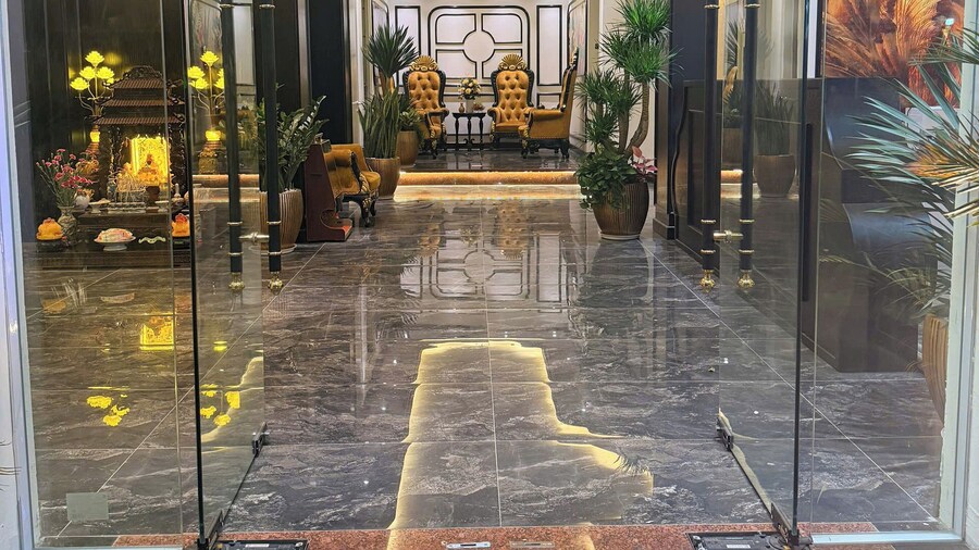 GREEN LUXURY HOTEL