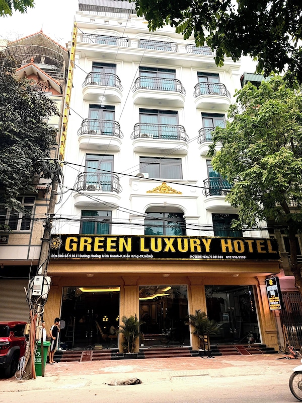 Green Luxury Hotel - Tỉnh Hòa Bình