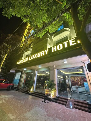 Rooftop terrace - GREEN LUXURY HOTEL (Kien Hung)