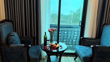 Deluxe Double Room | City view