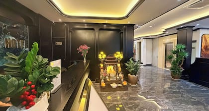 GREEN LUXURY HOTEL