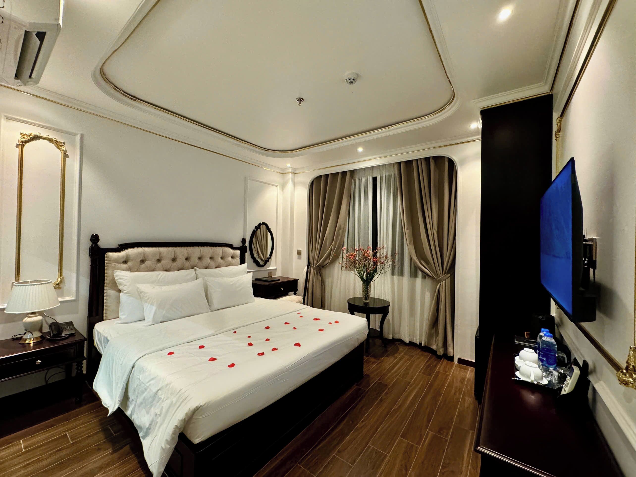 华丽双人房, 1 张特大床, 无烟房, 城市景观